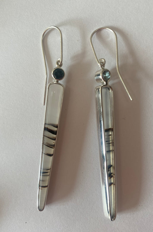 Long Clear Tapered Claw Dagger Bar Agate Sapphire Earrings